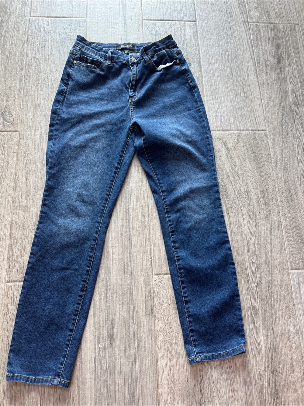 Judy Blue Straight-Leg Dark Blue Jeans